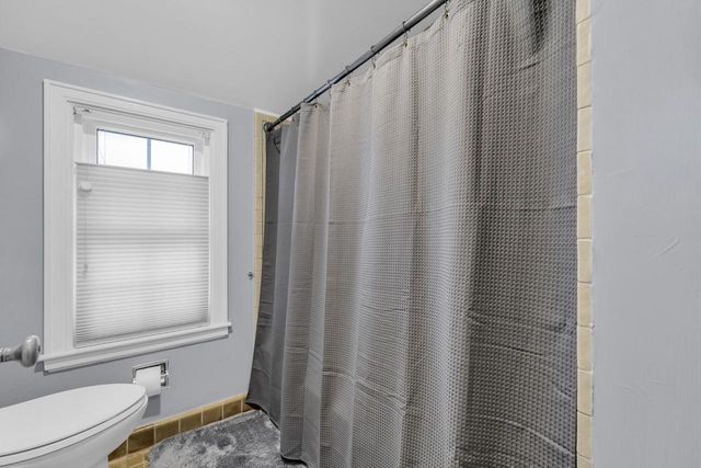 306 Vincennes CIRCLE, Racine, WI 53402