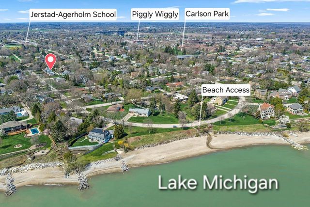 306 Vincennes CIRCLE, Racine, WI 53402
