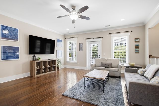 1880 Carolina Towne Court, Mount Pleasant, SC 29464