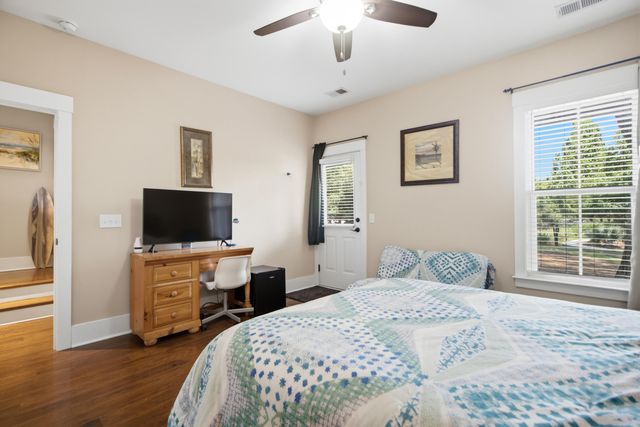 1880 Carolina Towne Court, Mount Pleasant, SC 29464