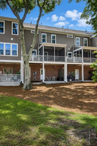 1880 Carolina Towne Court, Mount Pleasant, SC 29464