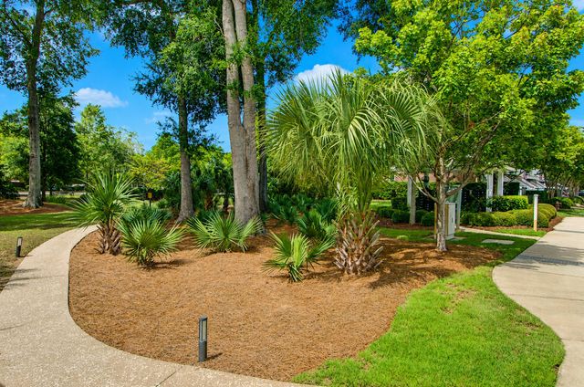 1880 Carolina Towne Court, Mount Pleasant, SC 29464