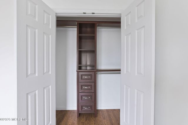 4 Claire Court, Matawan, NJ 07747