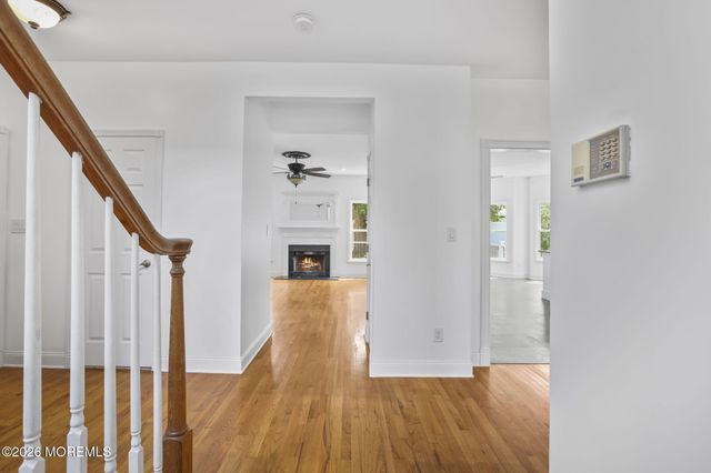 4 Claire Court, Matawan, NJ 07747