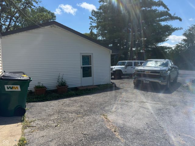 4153 Allen Drive, Indianapolis, IN 46234