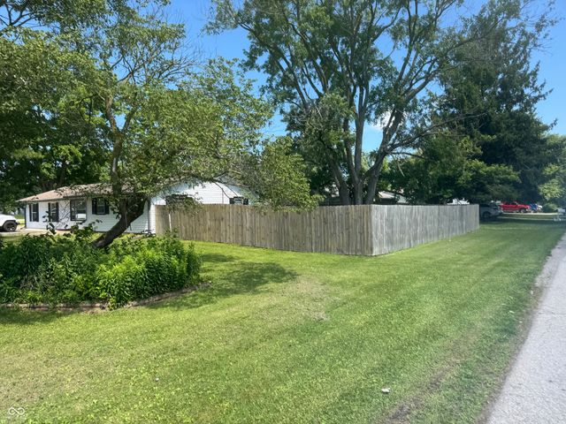 4153 Allen Drive, Indianapolis, IN 46234