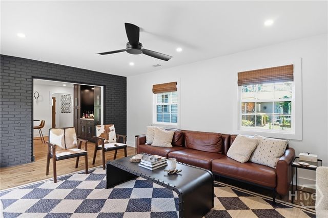 9 Drake Drive, Savannah, GA 31406
