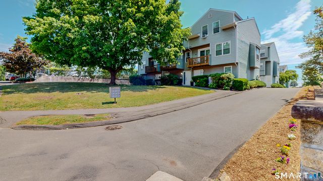 90 Bouton Street 2A, Norwalk, CT 06854