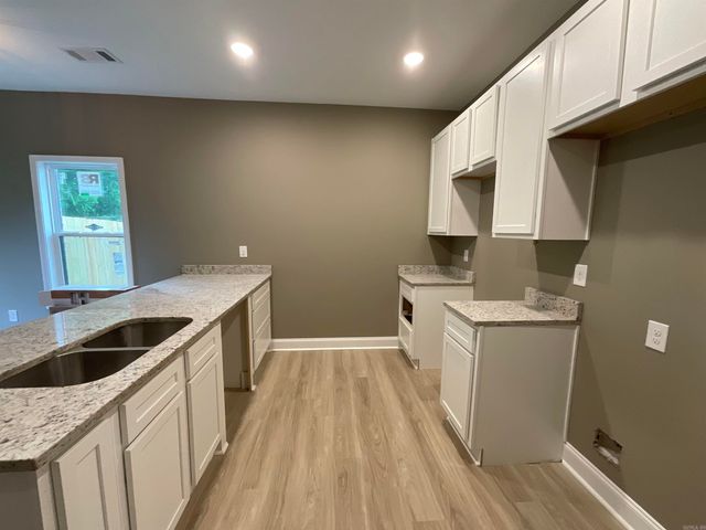 409 & 411 E Center Street, Jacksonville, AR 72076