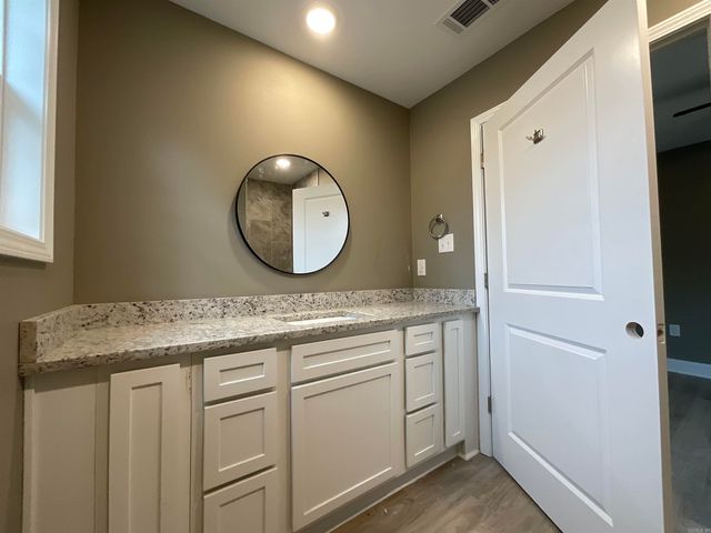 409 & 411 E Center Street, Jacksonville, AR 72076