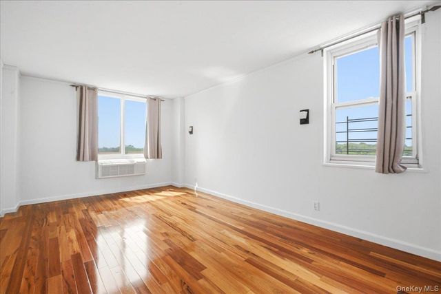 118-17 Union Turnpike 12G, Forest Hills, NY 11375