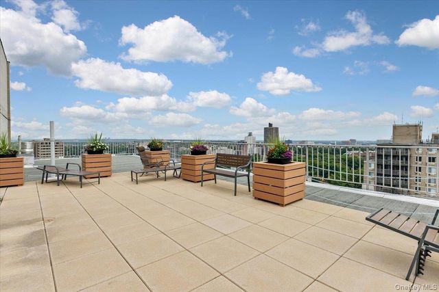 118-17 Union Turnpike 12G, Forest Hills, NY 11375