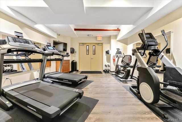 118-17 Union Turnpike 12G, Forest Hills, NY 11375