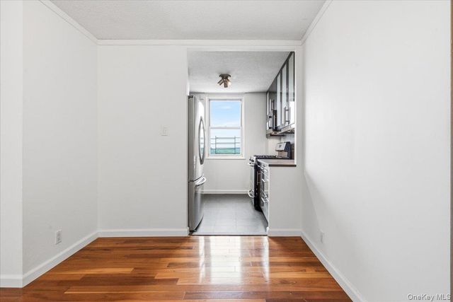 118-17 Union Turnpike 12G, Forest Hills, NY 11375