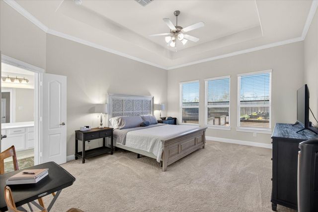 11903 Champions Forest Drive, Mont Belvieu, TX 77535