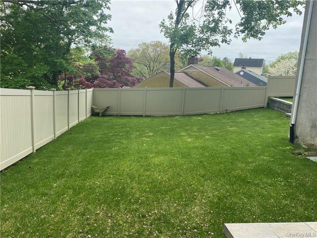 433 New Rochelle Road, Bronxville, NY 10708