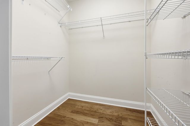 933 Oxford Dr, St Augustine, FL 32084