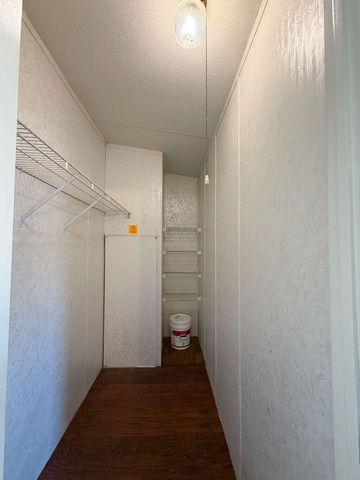 2244 Jeannie Street, Navarre, FL 32566