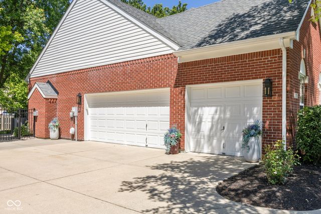 12070 Clear Sky Court, Fishers, IN 46037