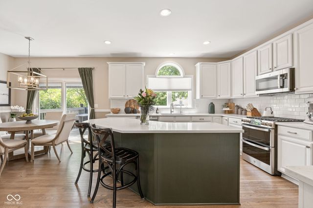 12070 Clear Sky Court, Fishers, IN 46037