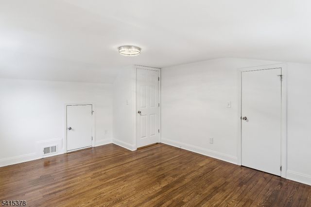 229 Hillcrest Ter, Roselle Boro, NJ 07203