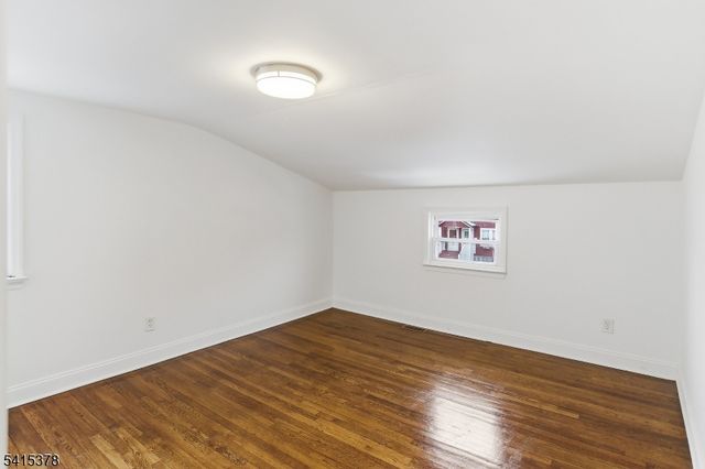 229 Hillcrest Ter, Roselle Boro, NJ 07203