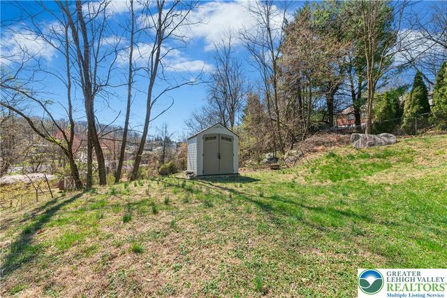 754 Harrison Avenue, Salisbury Twp, PA 18015