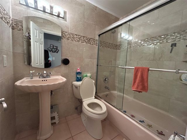 839 Pine Avenue, West Islip, NY 11795