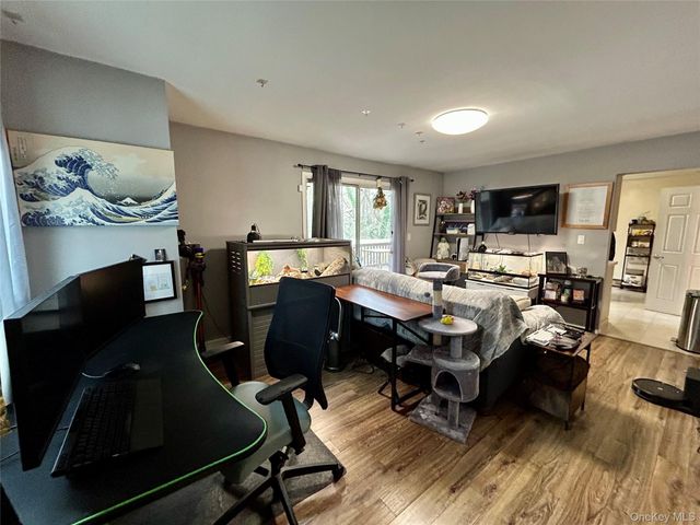 839 Pine Avenue, West Islip, NY 11795