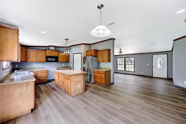 26488 3rd Terrace, Splendora, TX 77372