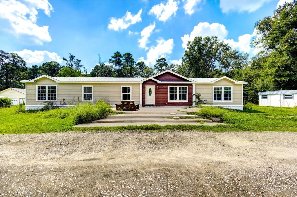 26488 3rd Terrace, Splendora, TX 77372