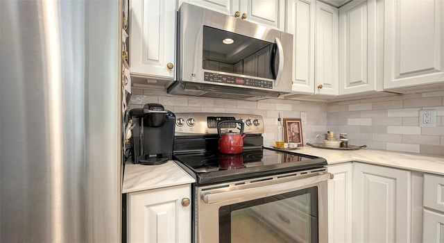 4319 WOODMANS CHART 130, Sarasota, FL 34235