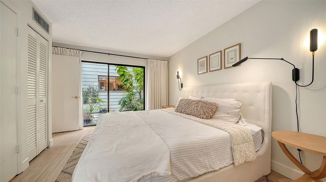 4319 WOODMANS CHART 130, Sarasota, FL 34235