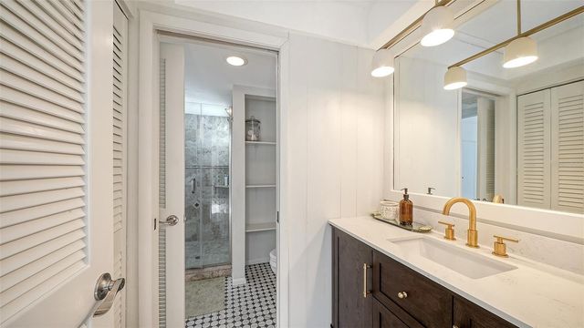4319 WOODMANS CHART 130, Sarasota, FL 34235