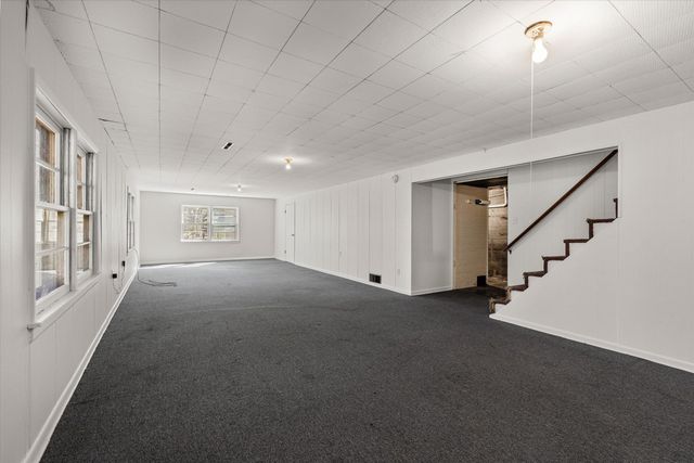 501 PARKADE BLVD, Columbia, MO 65202