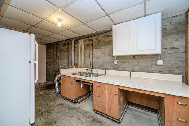 501 PARKADE BLVD, Columbia, MO 65202