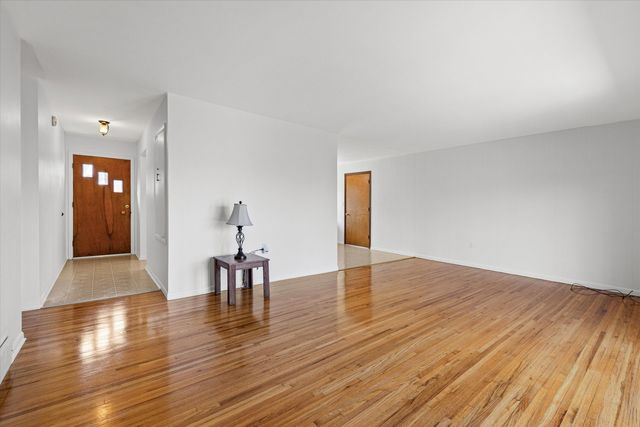 501 PARKADE BLVD, Columbia, MO 65202