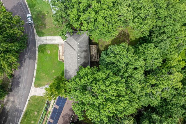 501 PARKADE BLVD, Columbia, MO 65202