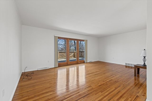 501 PARKADE BLVD, Columbia, MO 65202