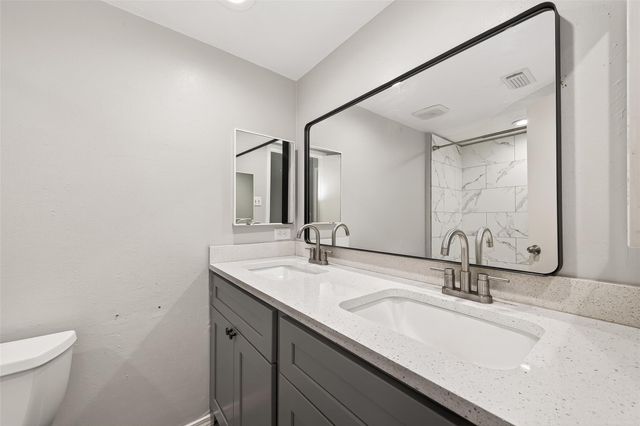 13819 Southline Road, Sugar Land, TX 77498