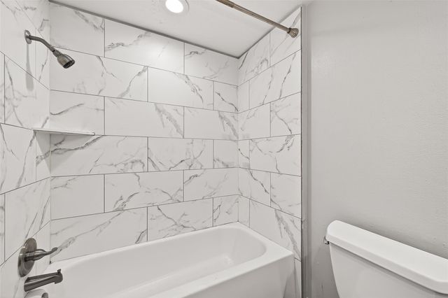 13819 Southline Road, Sugar Land, TX 77498