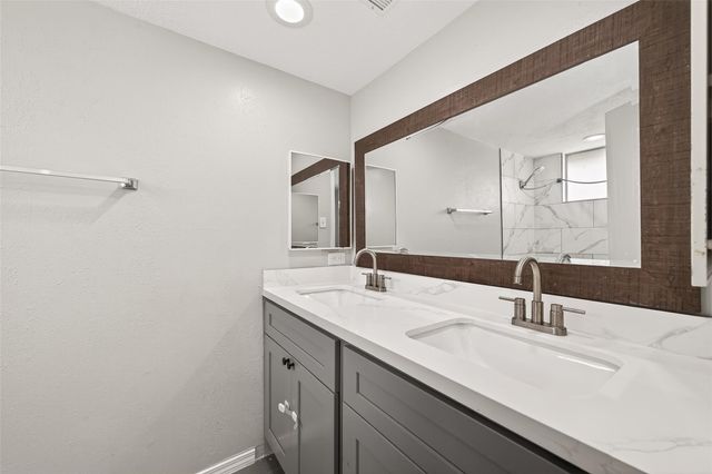 13819 Southline Road, Sugar Land, TX 77498