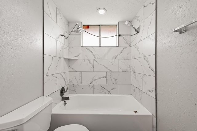 13819 Southline Road, Sugar Land, TX 77498