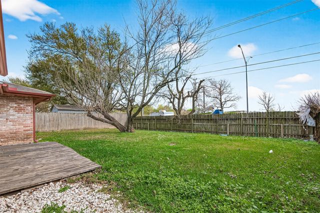 13819 Southline Road, Sugar Land, TX 77498
