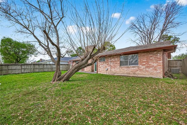 13819 Southline Road, Sugar Land, TX 77498