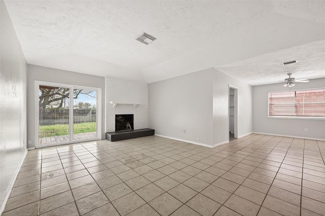 13819 Southline Road, Sugar Land, TX 77498