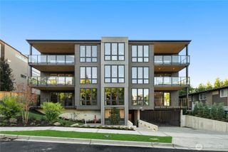 238 4th Avenue #300, Kirkland, WA 98033