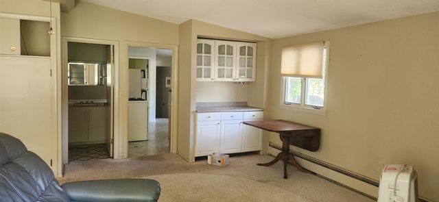 106 McLane Lane, Manchester, NH 03104