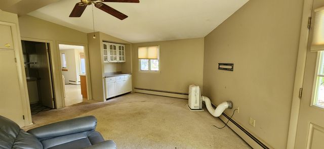 106 McLane Lane, Manchester, NH 03104