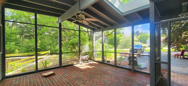 106 McLane Lane, Manchester, NH 03104
